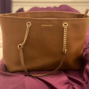Brown Michael Kors Tote in excellent condition